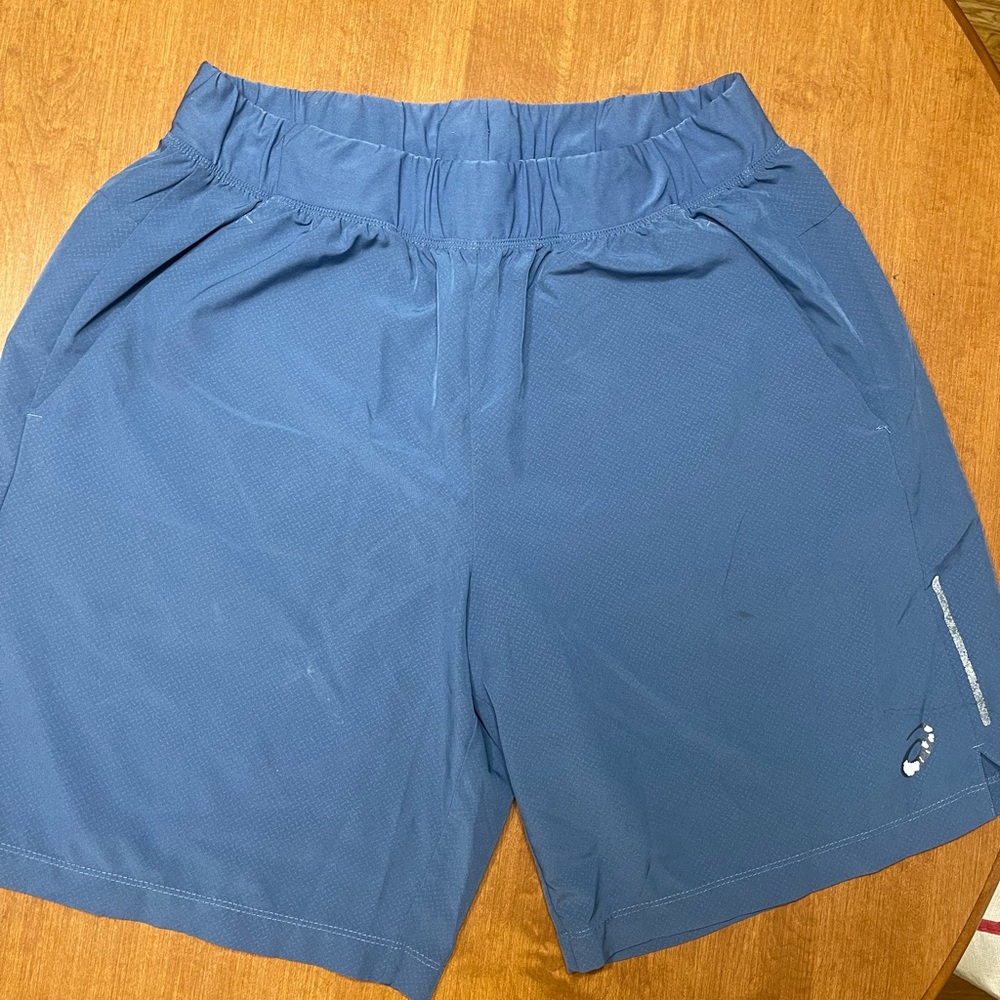 Men’s asics athletic shorts size large